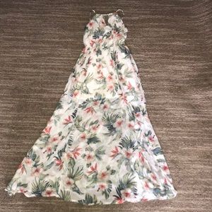 Hollister Beautiful Summer Floral Maxi Dress